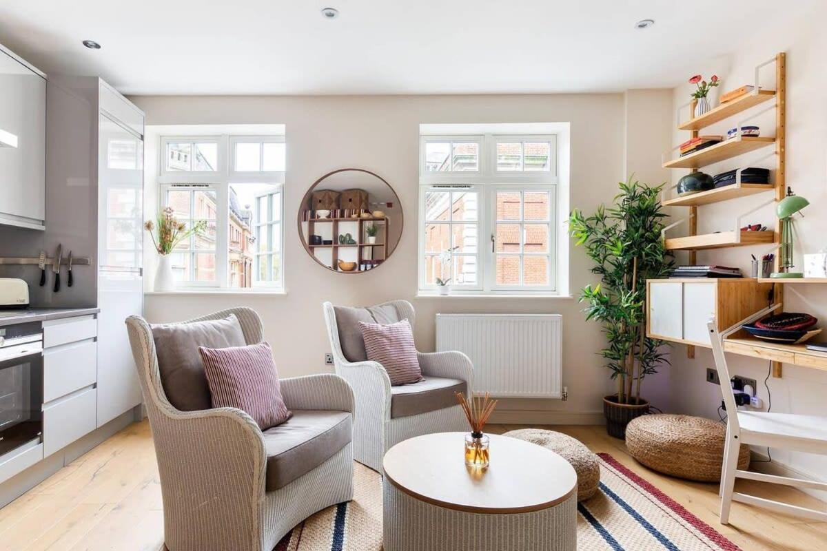 Large Luxury Studio In Heart Of Richmond Richmond  Bagian luar foto